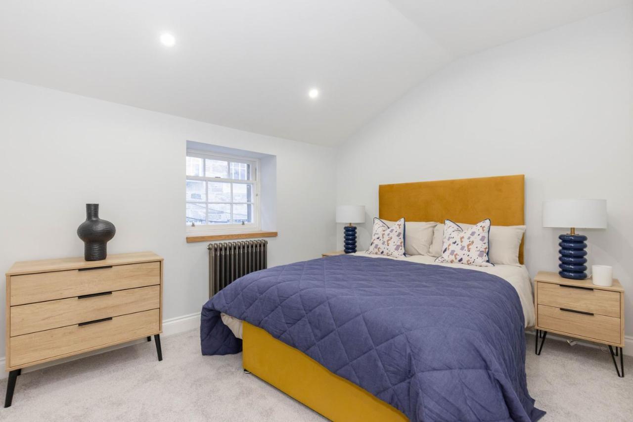 Dragon Suites - Yukina Suite - 2 Bed City Centre House With Garden EDI Exterior photo